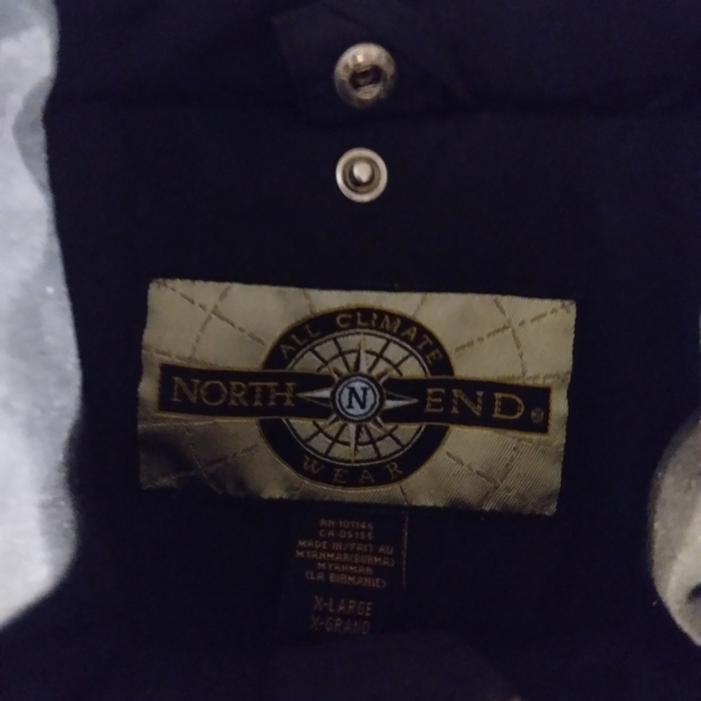 Audi jacket. - Picture 9 of 13